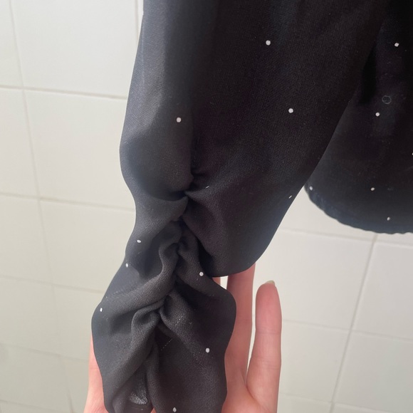 Dynamite Black Polka Dot Blouse with Synched Waist - Picture 4 of 5